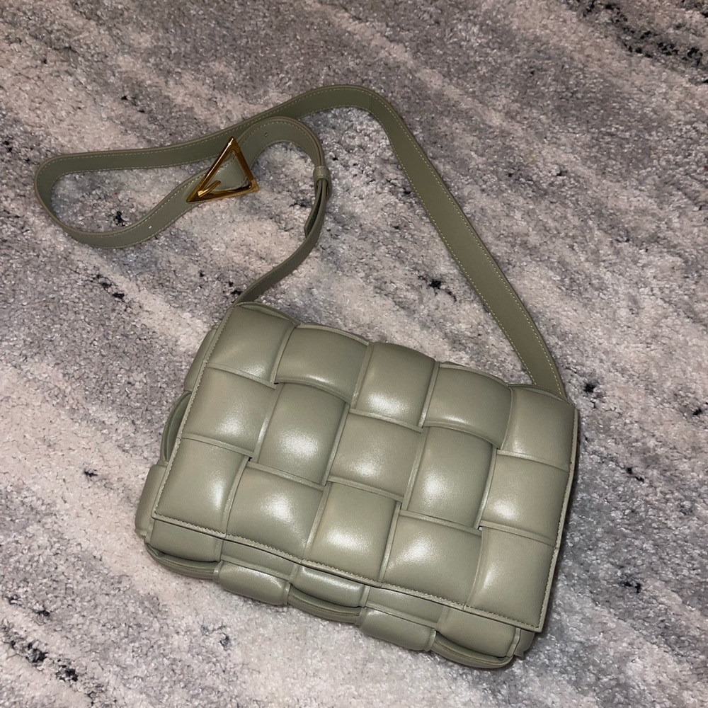 Brand New Never used Bottega Veneta Cassette Bag